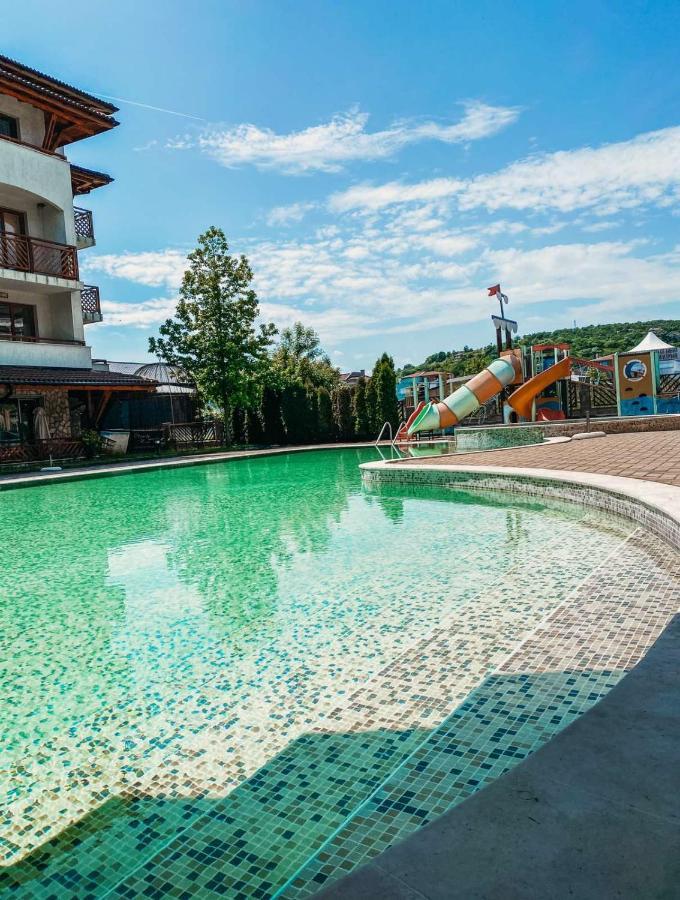 Mm Complex Aparthotel Primorsko Exterior photo