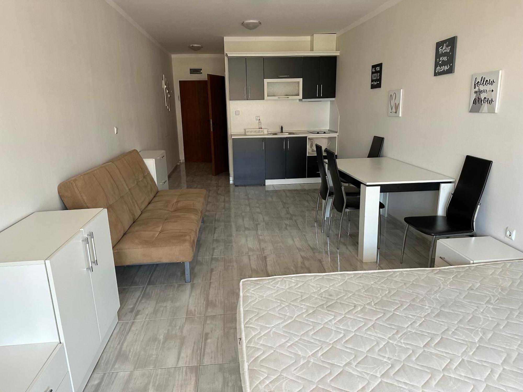 Mm Complex Aparthotel Primorsko Exterior photo